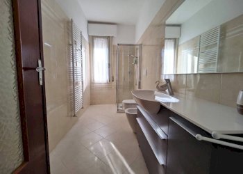 Bagno - Four-room apartment via Mora, Ceriana - photo 9