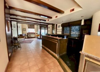 Ingresso - Shop via Pietro Carta, 17, Biella - photo 4