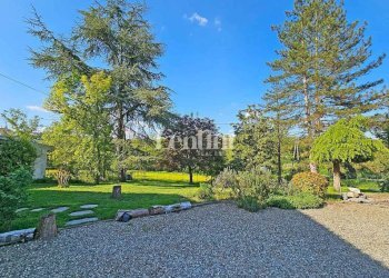 Giardino - Villa strada Casale-Asti II, 17, San Giorgio Monferrato - foto 9