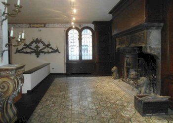 Interno palazzo - Attico via Caprarie, Bologna (zona Centro Storico) - foto 13