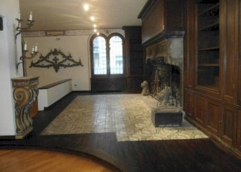 Interno palazzo - Attico via Caprarie, Bologna (zona Centro Storico) - foto 18