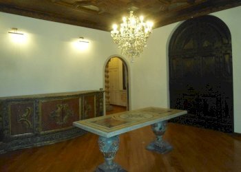 Interno palazzo - Attico via Caprarie, Bologna (zona Centro Storico) - foto 35
