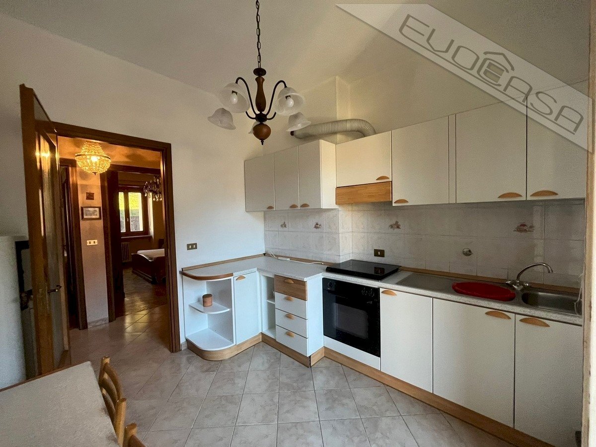 Trilocale Viale Duca D'Aosta , Perosa Argentina - foto 1