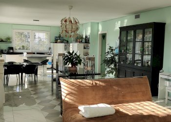 Salone - Appartamento in Villa Via Redecesio, frazione Redecesio, Segrate - foto 9