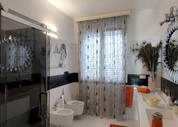 Bagno - Appartamento in Villa Via Redecesio, frazione Redecesio, Segrate - foto 29