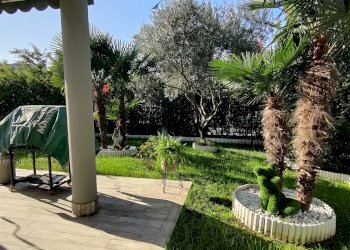 Giardino - Appartamento in Villa Via Redecesio, frazione Redecesio, Segrate - foto 5