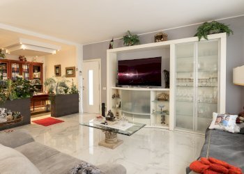 Salone - Appartamento in Villa Via Redecesio, frazione Redecesio, Segrate - foto 22