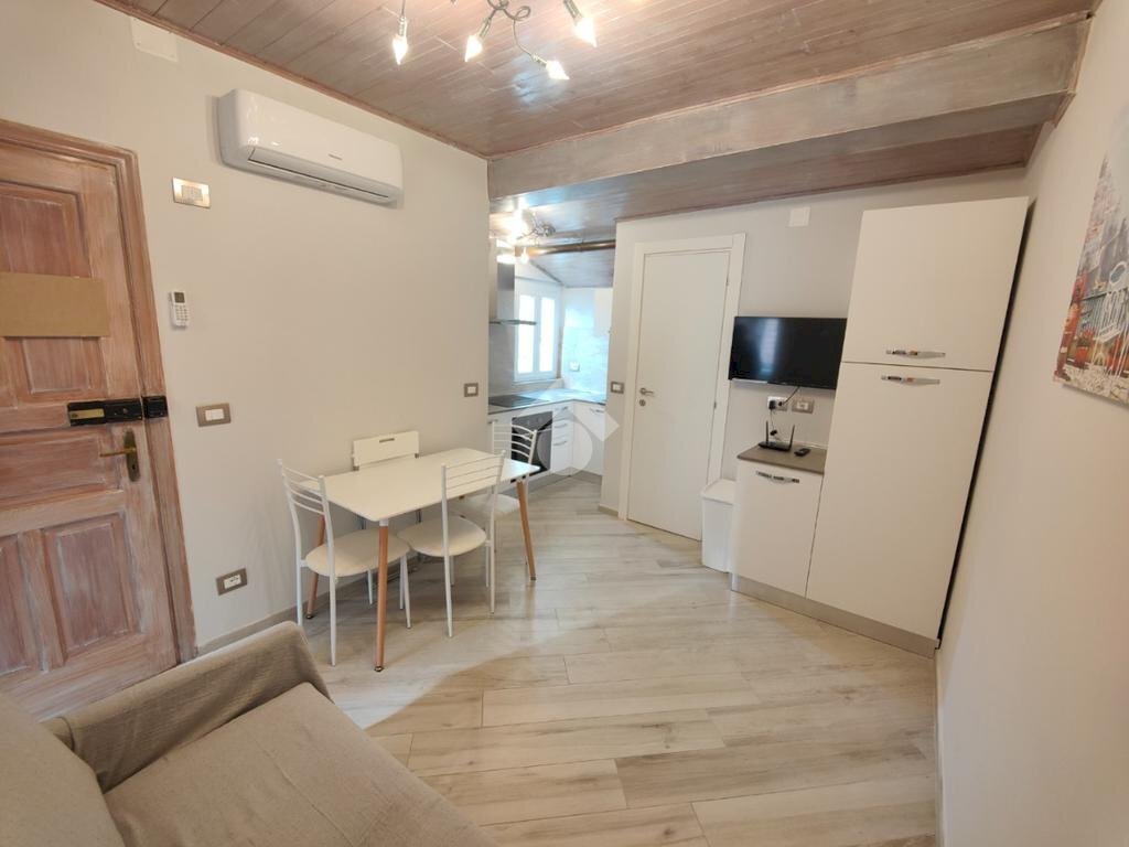 Bilocale Via stefano grosso, Albissola Marina - foto 1