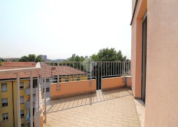 Attic Via Antonio Aldini, Milano - photo 11