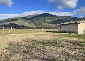 Rustico Spoleto-Azzano, Spoleto - foto 9