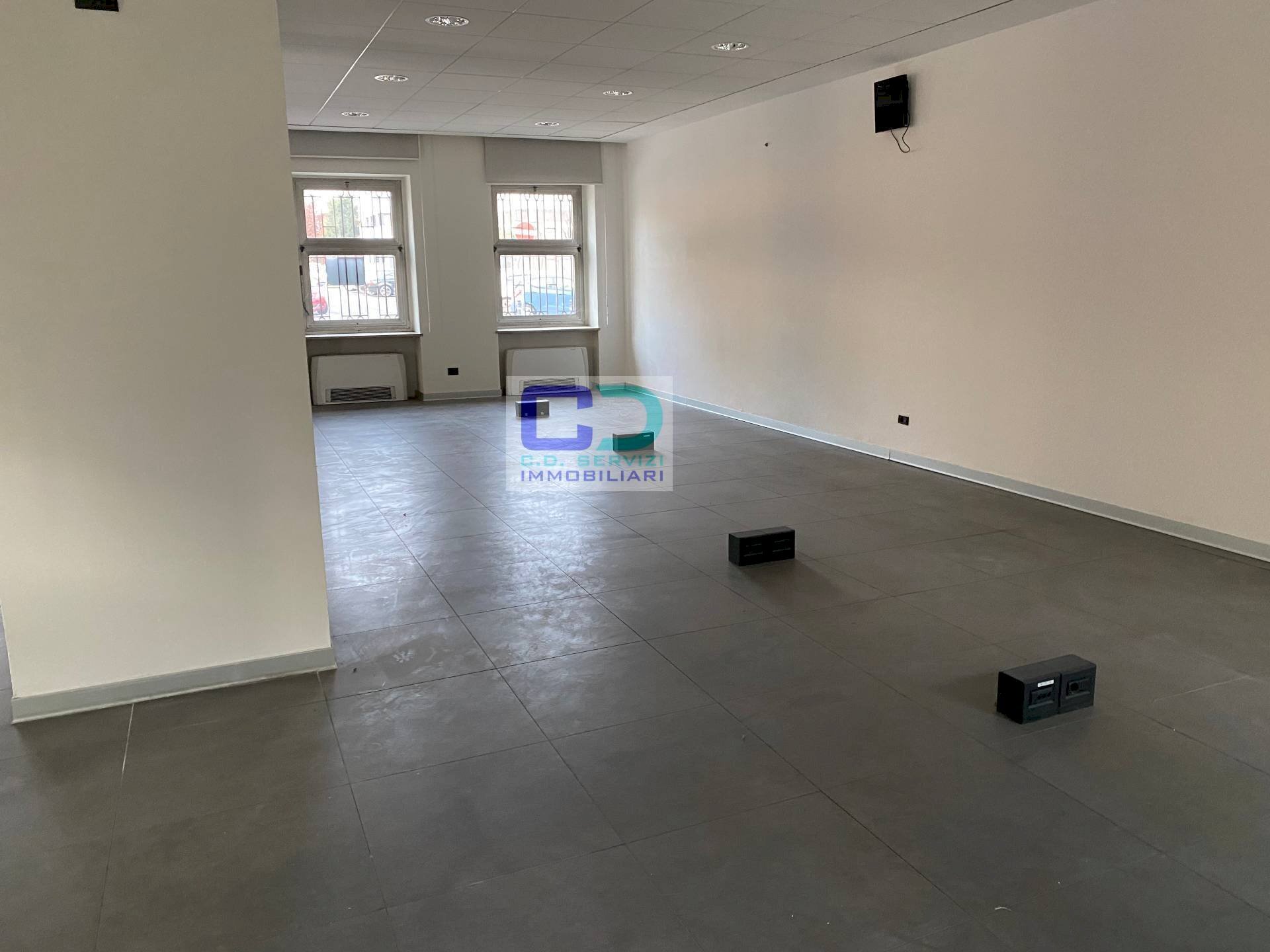 Locale Commerciale VITTORIO EMANUELE II, Brignano Gera d'Adda - foto 3