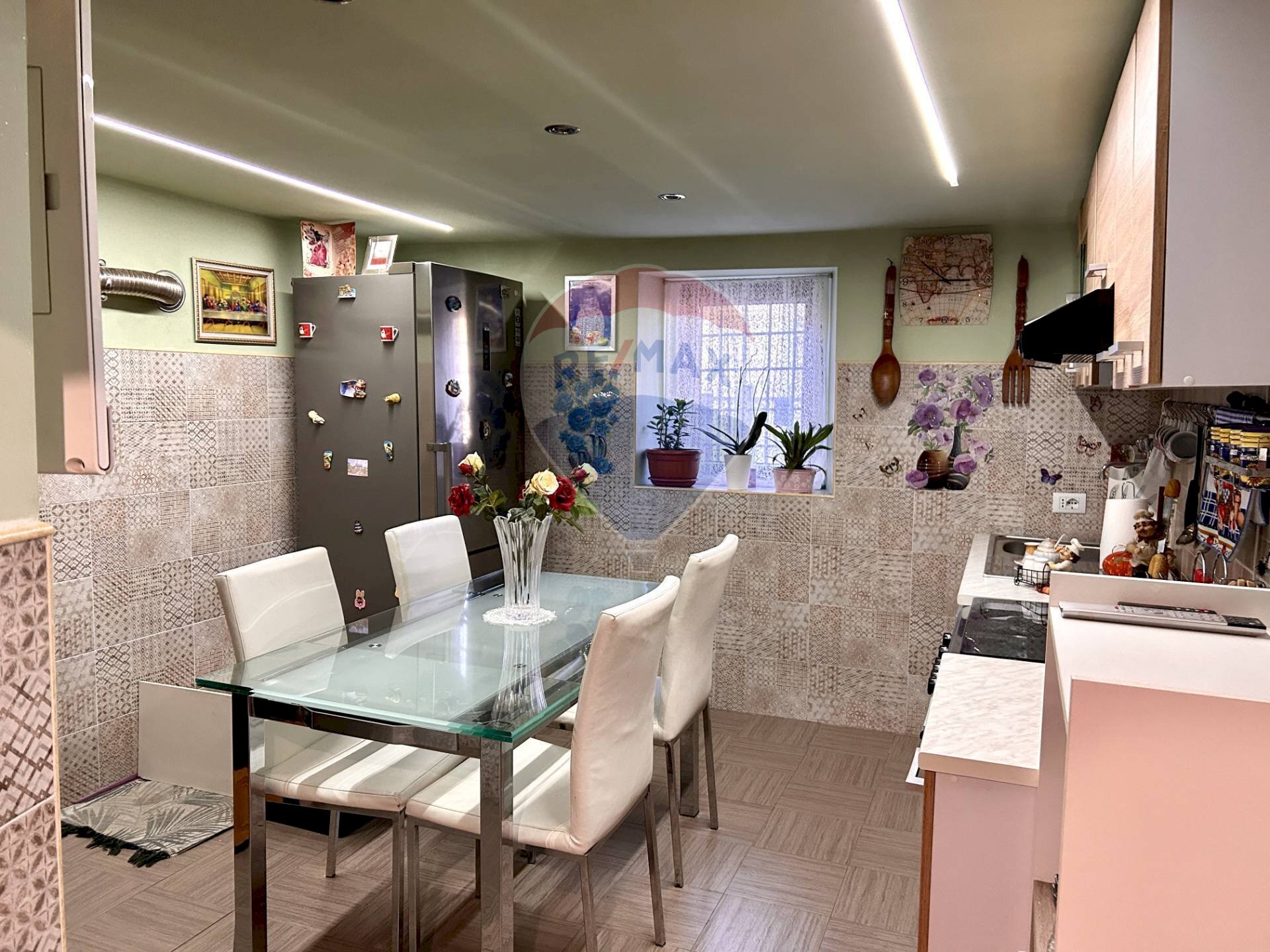 Portion of a house Sovere - photo 1