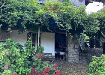 Casa indipendente via ester Merici, Artogne - foto 2