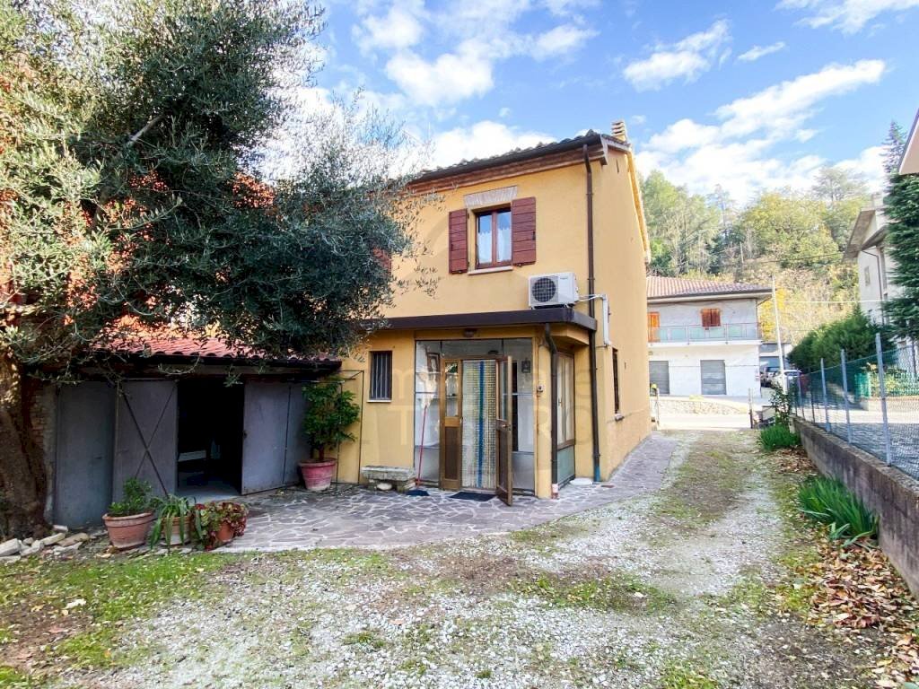 Giardino - Casa indipendente via Ponte, 43, Verucchio - foto 2