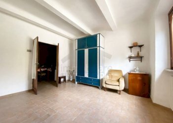 Stanza arredata - Casa indipendente via Ponte, 43, Verucchio - foto 9