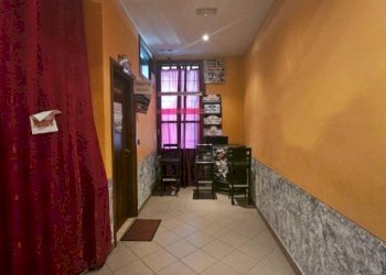 Interno palazzo - Bar Tavola Calda - Fredda Brossasco - foto 5