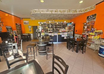 Interno non residenziale - Bar Tavola Calda - Fredda Brossasco - foto 2