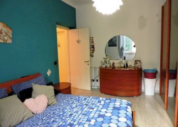 Camera da letto - Quadrilocale via Walter Fillak, Genova (zona Sampierdarena) - foto 13