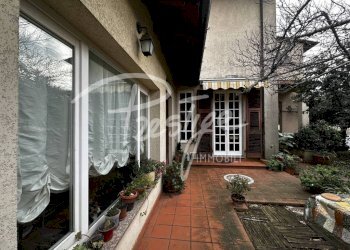Giardino - Villa via Cesare Bertagnini, La Spezia - foto 4