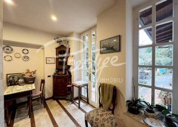 Salone - Villa via Cesare Bertagnini, La Spezia - foto 6