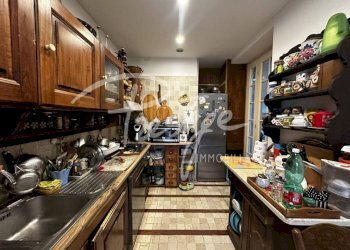 Cucina - Villa via Cesare Bertagnini, La Spezia - foto 8