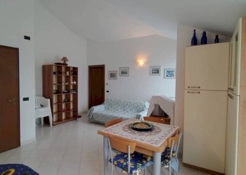 Cucina - Attico strada Rusineo, 16, Albenga - foto 3