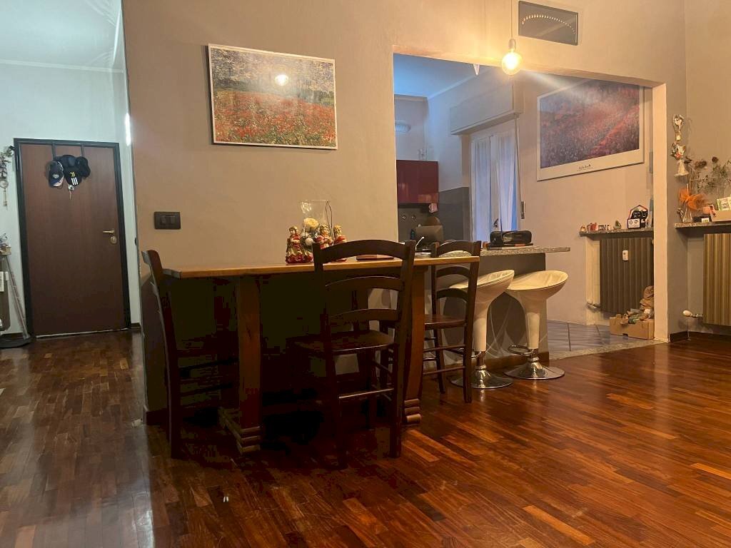 Salone - Apartment via Valle d'Aosta, Biella - photo 3