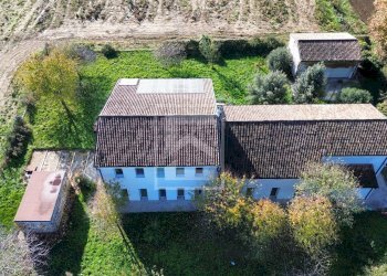 Villa strada mussolina, Goito - foto 7