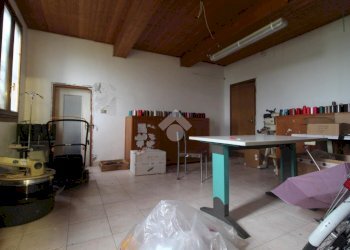 Casa indipendente Via Salvi, Bagnolo in Piano - foto 11