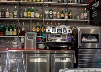 ANGOLO BAR - Shop Corso Vittorio Veneto, Olbia - photo 4