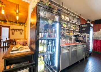 BAR E INGRESSO SECONDA SALA RISTORANTE - Shop Corso Vittorio Veneto, Olbia - photo 23