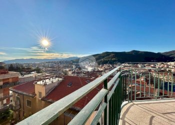 Appartamento Via Pippo Garibaldi, Savona (zona Villapiana) - foto 10