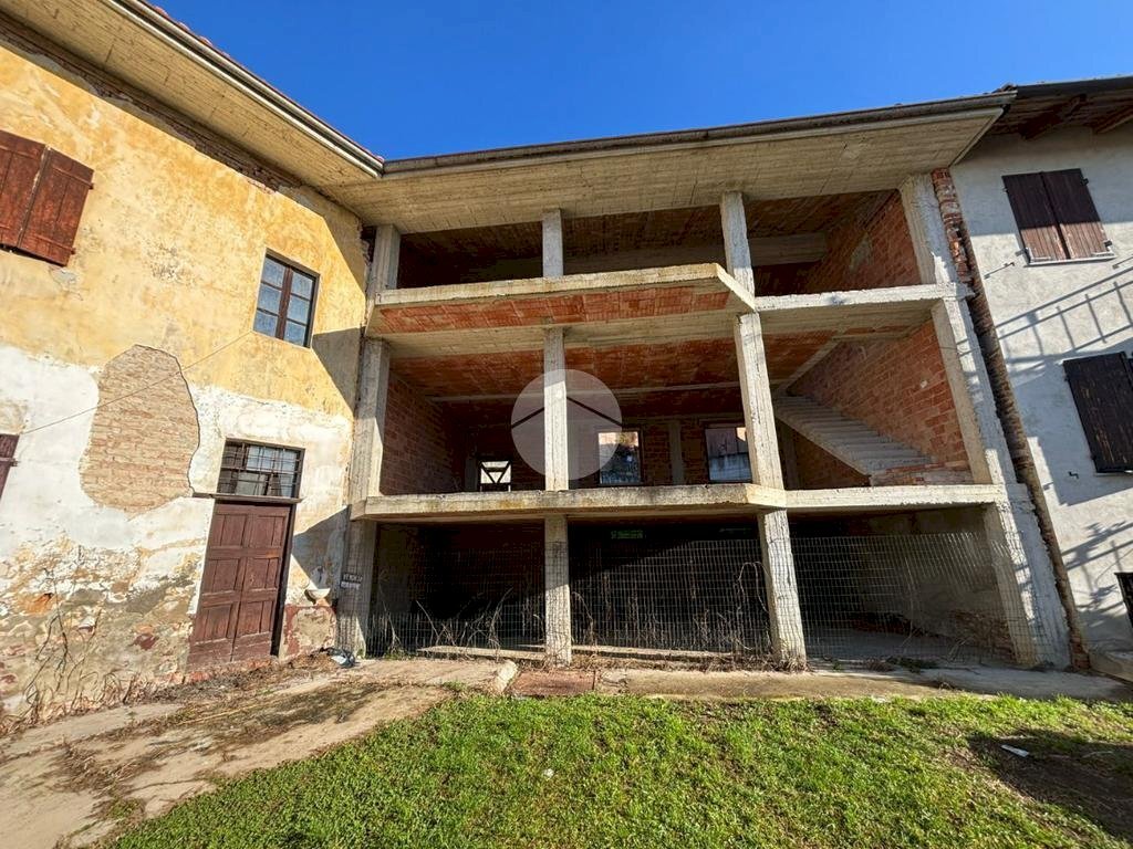 Semi-detached house Via Umberto I, Calliano - photo 3