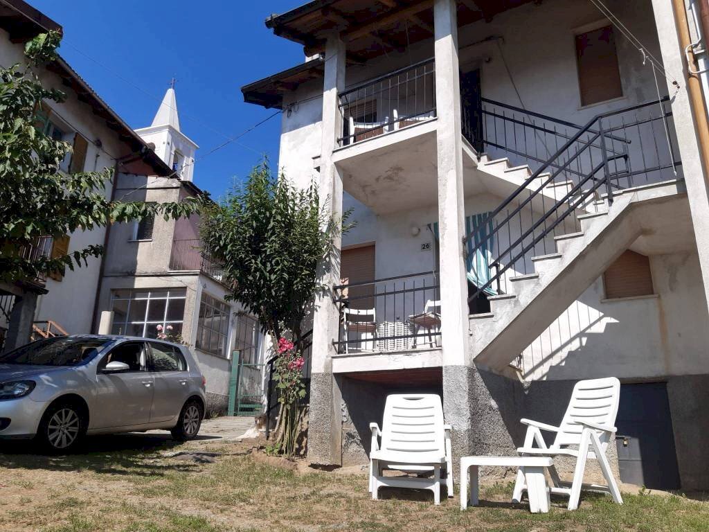 Facciata - Casa indipendente Frazione Piancastagna, 26, Ponzone - foto 3