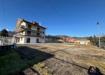 Terreno - Stabile - Palazzo via 1 Maggio, 161, Luserna San Giovanni - foto 4