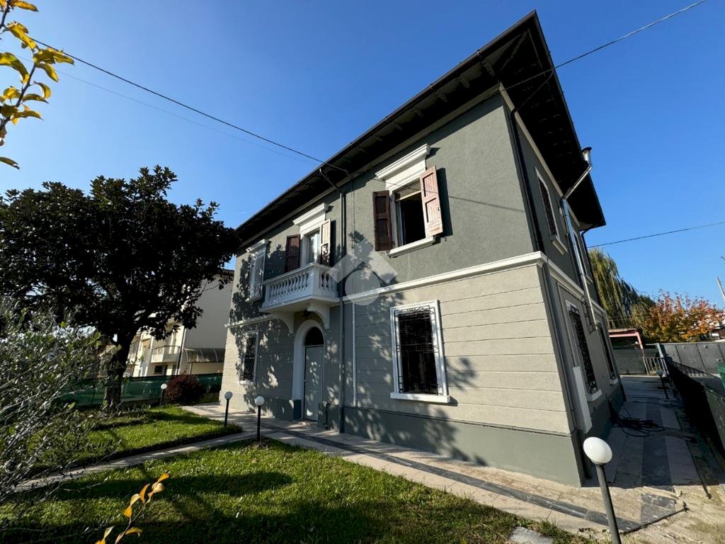 Independent house Via Selice, Conselice - photo 1