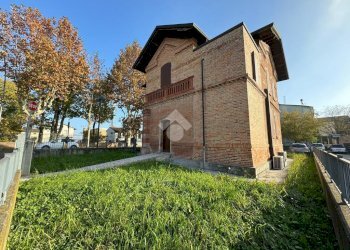 Ufficio via Martiri della Libertà, Massa Lombarda - foto 4