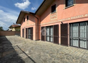 Portion of a house Via del Carroccio, Cambiago - photo 2