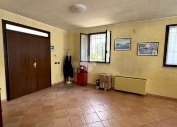 Portion of a house Via del Carroccio, Cambiago - photo 5
