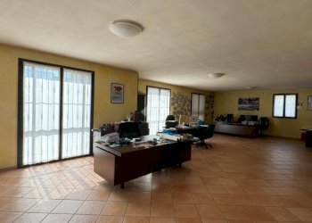 Portion of a house Via del Carroccio, Cambiago - photo 7