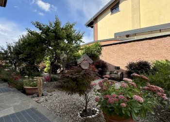 Portion of a house Via del Carroccio, Cambiago - photo 9