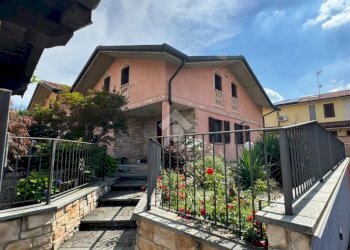 Portion of a house Via Del Carroccio, Cambiago - photo 7