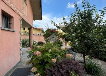 Portion of a house Via Del Carroccio, Cambiago - photo 29