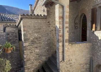 Rustico Sant'Anatolia di Narco-frazione Caso, Sant'Anatolia di Narco - foto 2