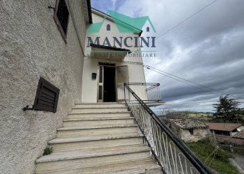 Independent house FRAZIONE SAN GIOVANNI PRECIECCHIE, Fabriano - photo 1