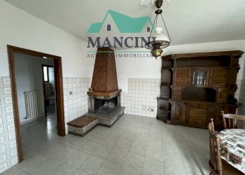 Independent house FRAZIONE SAN GIOVANNI PRECIECCHIE, Fabriano - photo 9