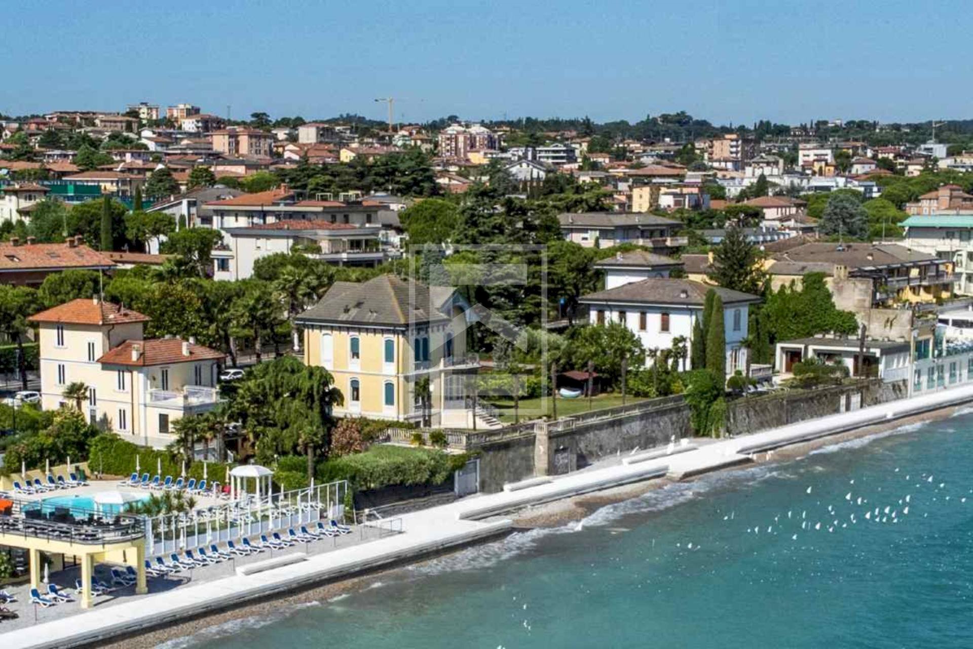 Casa indipendente Via Gamabara, Desenzano del Garda - foto 2