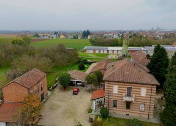Cortile interno - Villa via Genova, Alessandria - foto 8