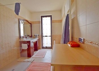 Bagno - Appartamento via Roma, 7/a, Roccaforte Mondovì - foto 22