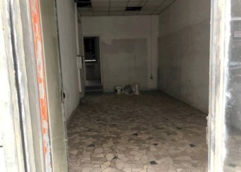 Interno non residenziale - Negozio via Giovanni Poggio, 35B, Torino - foto 5